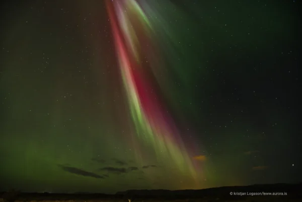 rainbow northern lights in iceland